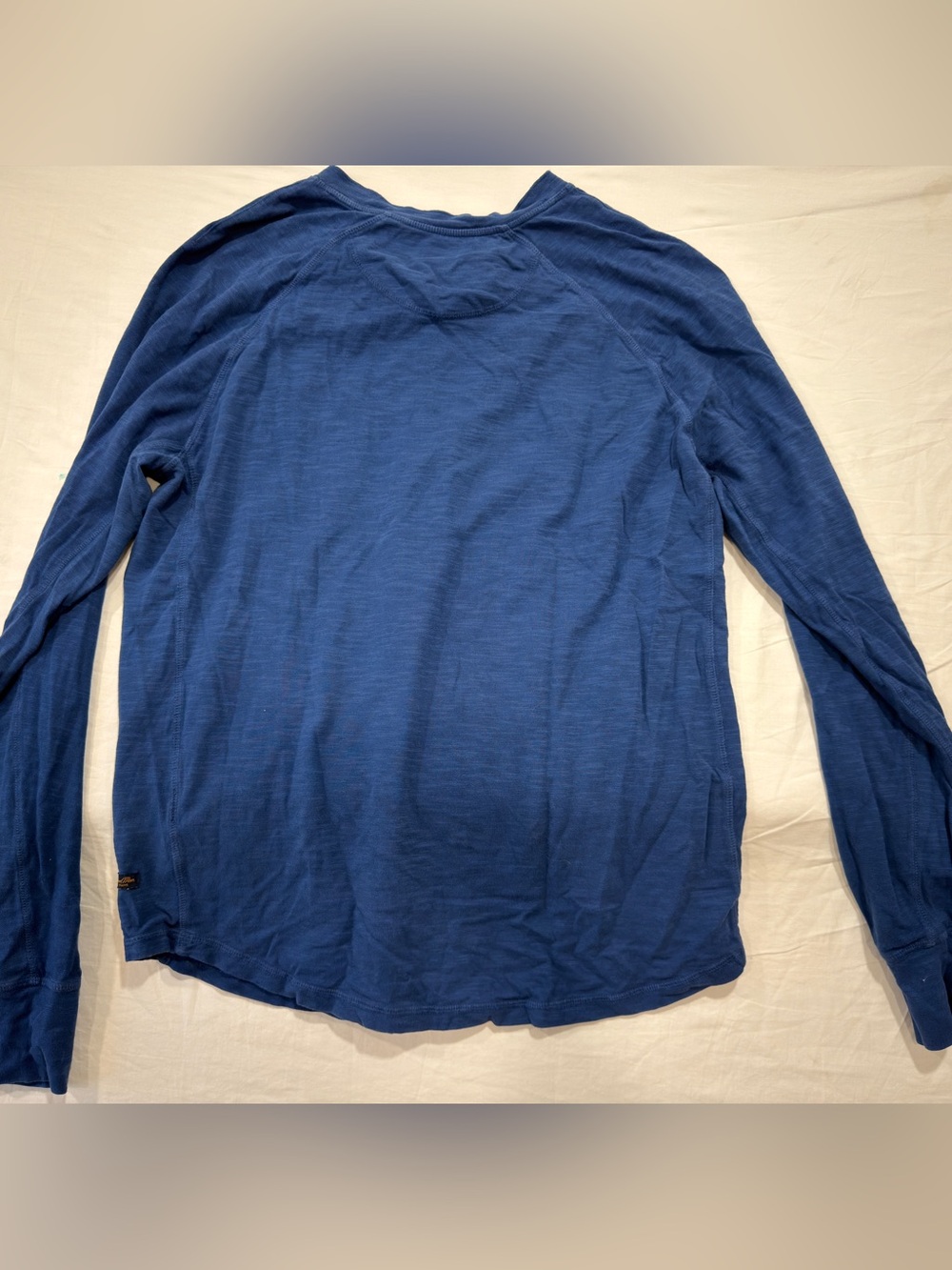 Good Man Brand 2 Henley Shirts Men's Large 100% Cotton Blue Plum Bundle Lot - Picture 4 of 8